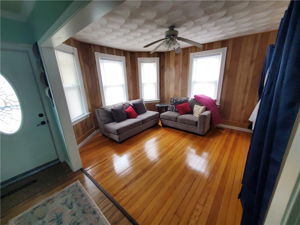 75 Naples Avenue, Unit 2 Providence, RI 02908 - Photo 17 of 24