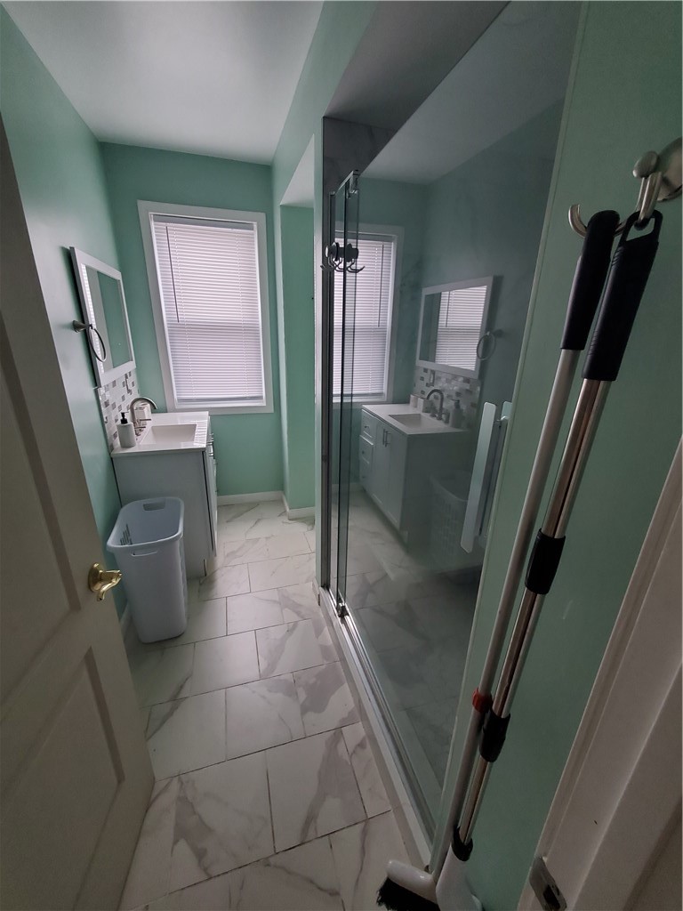 75 Naples Avenue, Unit 2 Providence, RI 02908 - Photo 3 of 24