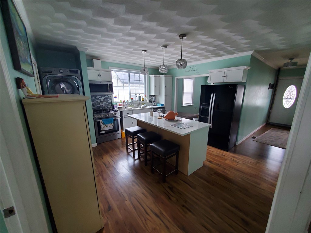 75 Naples Avenue, Unit 2 Providence, RI 02908 - Photo 9 of 24