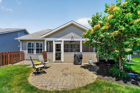 $425,000 | 14091 Timberknoll Drive, McCordsville, IN 46055