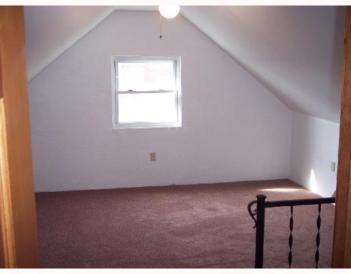 1403 Jefferson Heights Road Pittsburgh, PA 15235 - Photo 13 of 18 Other. bedroom 2
