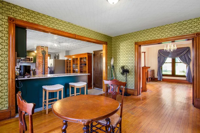 $2,850 | 19 Pine Street, Haverhill, NH 03785