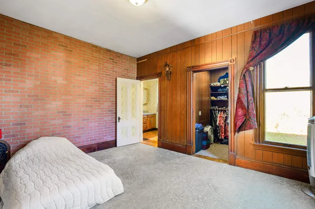 $2,850 | 19 Pine Street, Haverhill, NH 03785