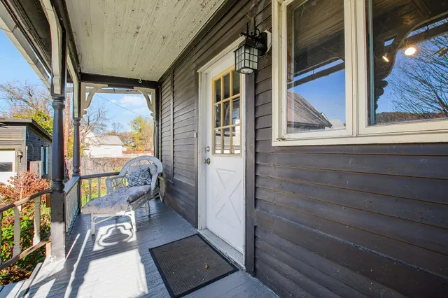 $2,850 | 19 Pine Street, Haverhill, NH 03785