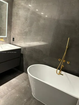 a bathroom with a bathtub