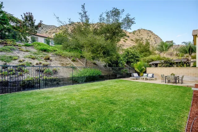 $1,099,999 | 27 Silver Forest Court, Azusa, CA 91702