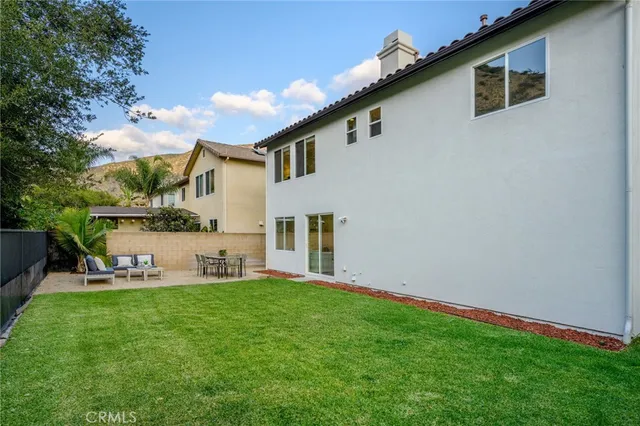 $1,099,999 | 27 Silver Forest Court, Azusa, CA 91702