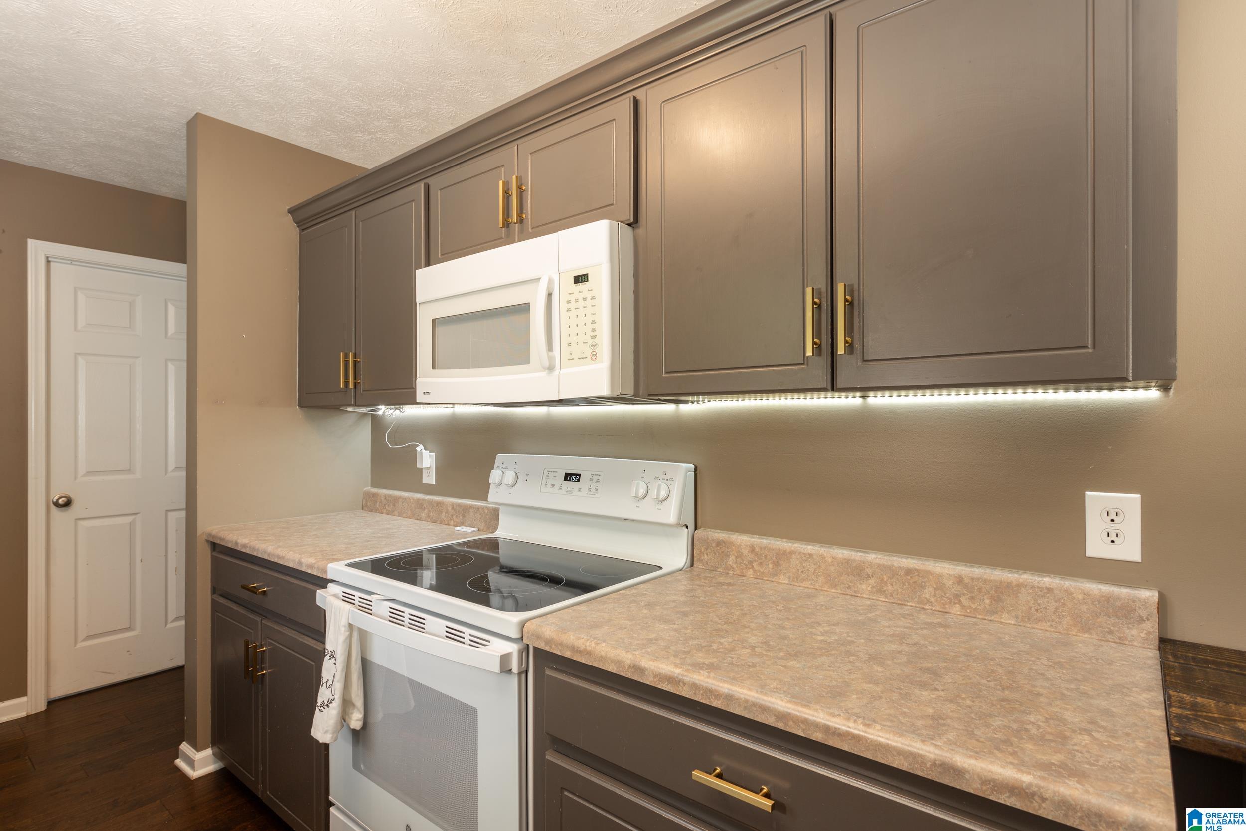 555 Bailey Road Weaver, AL 36277 - Photo 11 of 35 Gallery Image 11