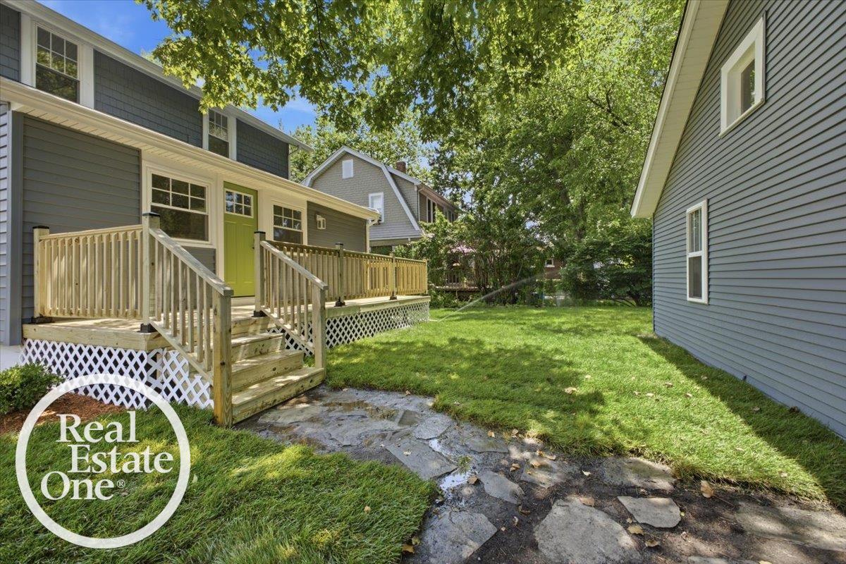 819 Notre Dame Street Grosse Pointe, MI 48230 - Photo 31 of 33