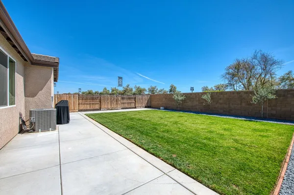 $489,900 | 1275 Traverse Drive South, Madera, CA 93636