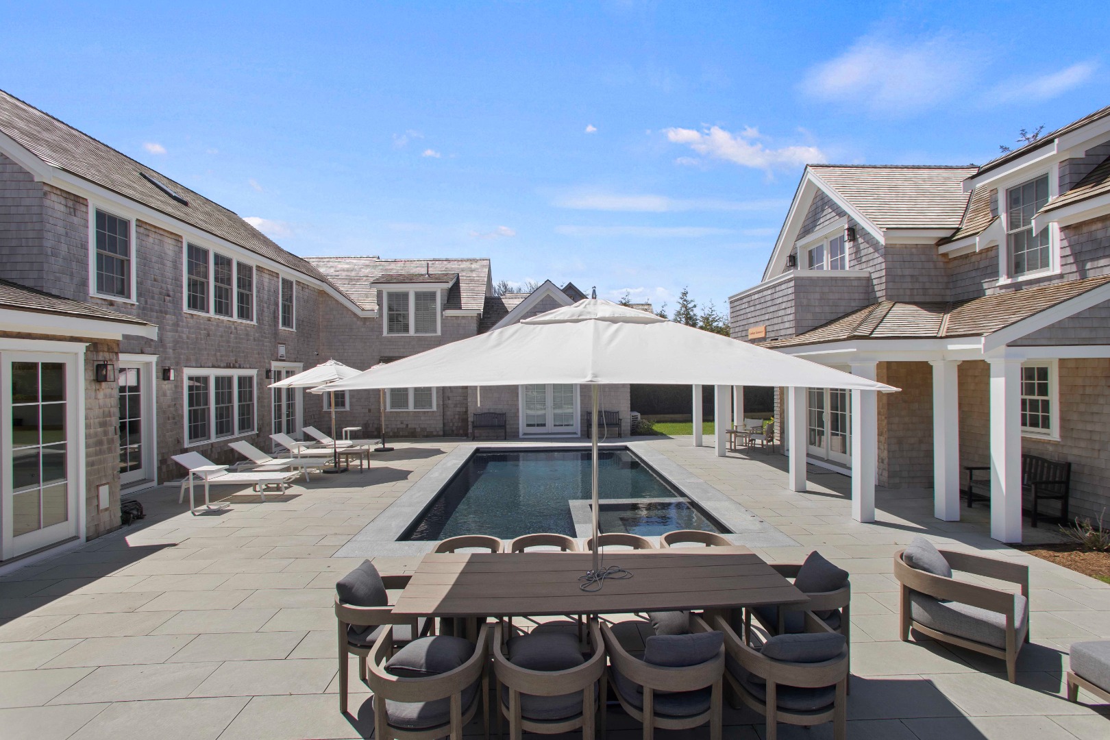 7 Pilgrim Road Nantucket, MA 02554 - Photo 10 of 43 Gallery Image 10