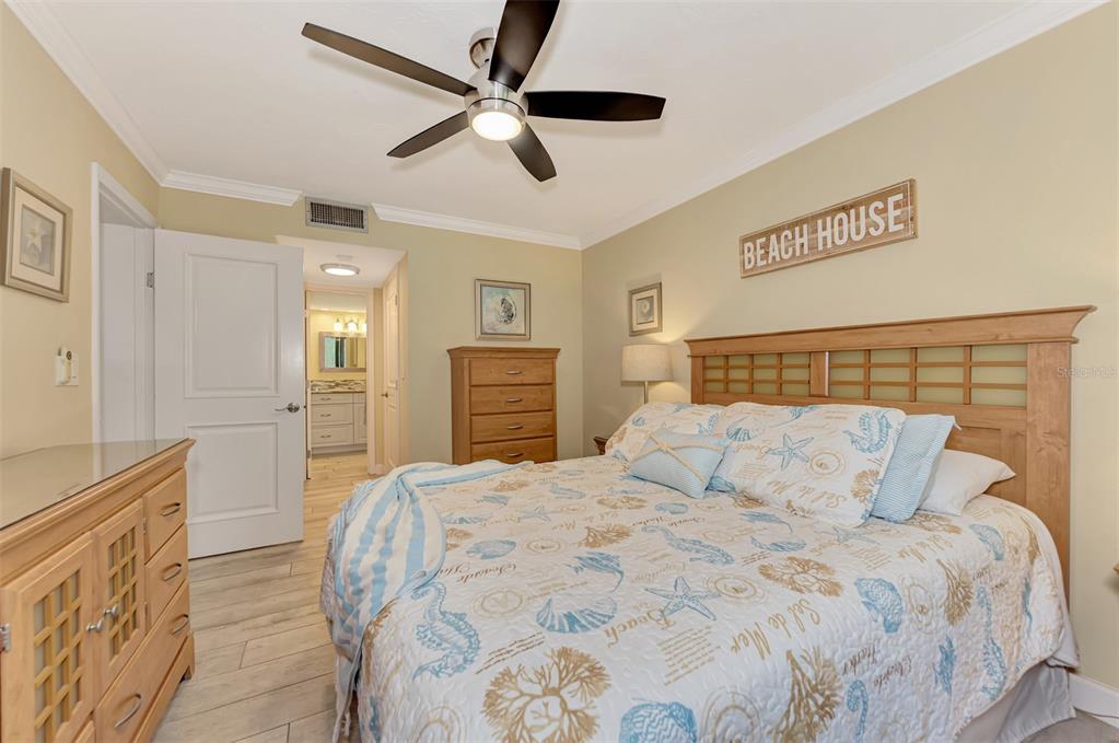8750 Midnight Pass Road, Unit 202 Sarasota, FL 34242 - Photo 27 of 83 Gallery Image 27