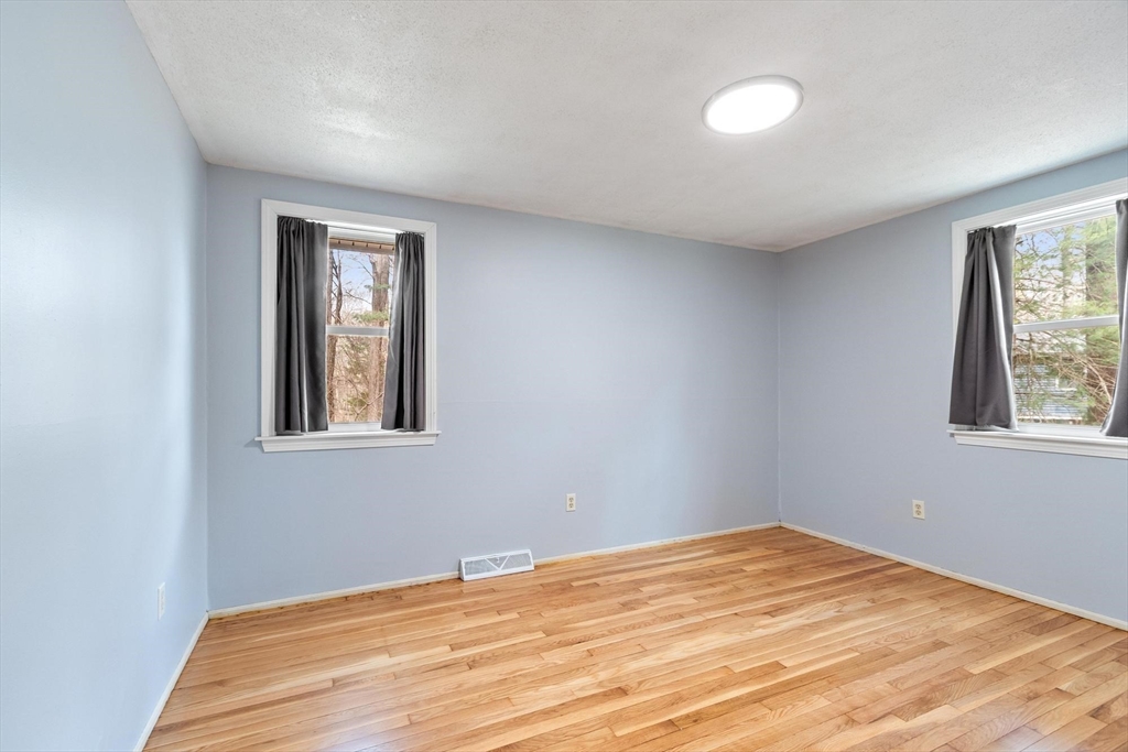 20 Meadowview Road Georgetown, MA 01833 - Photo 18 of 30