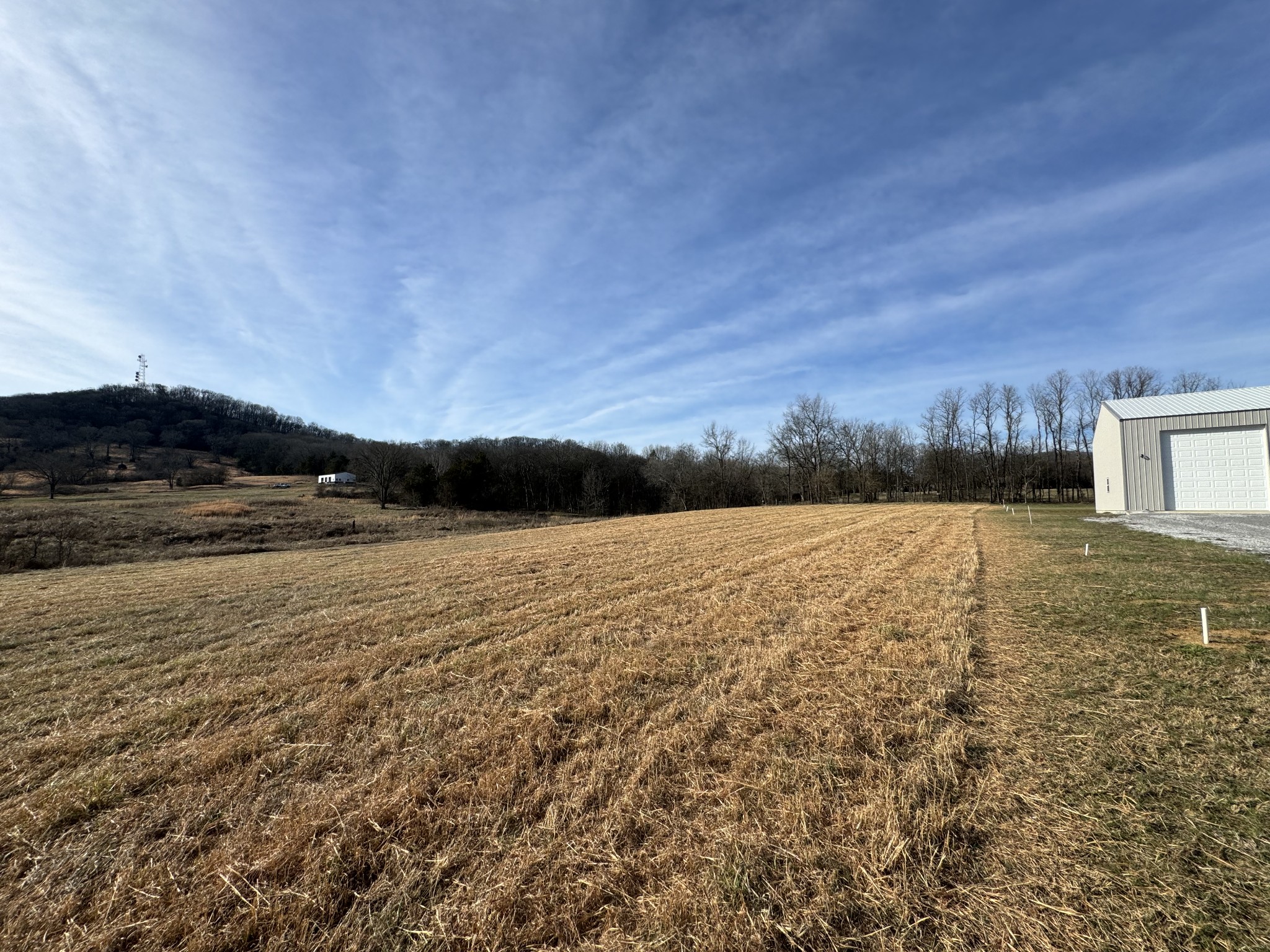 5 Templow Road Bethpage, TN 37022 - Photo 10 of 14 a view of lake and mountain