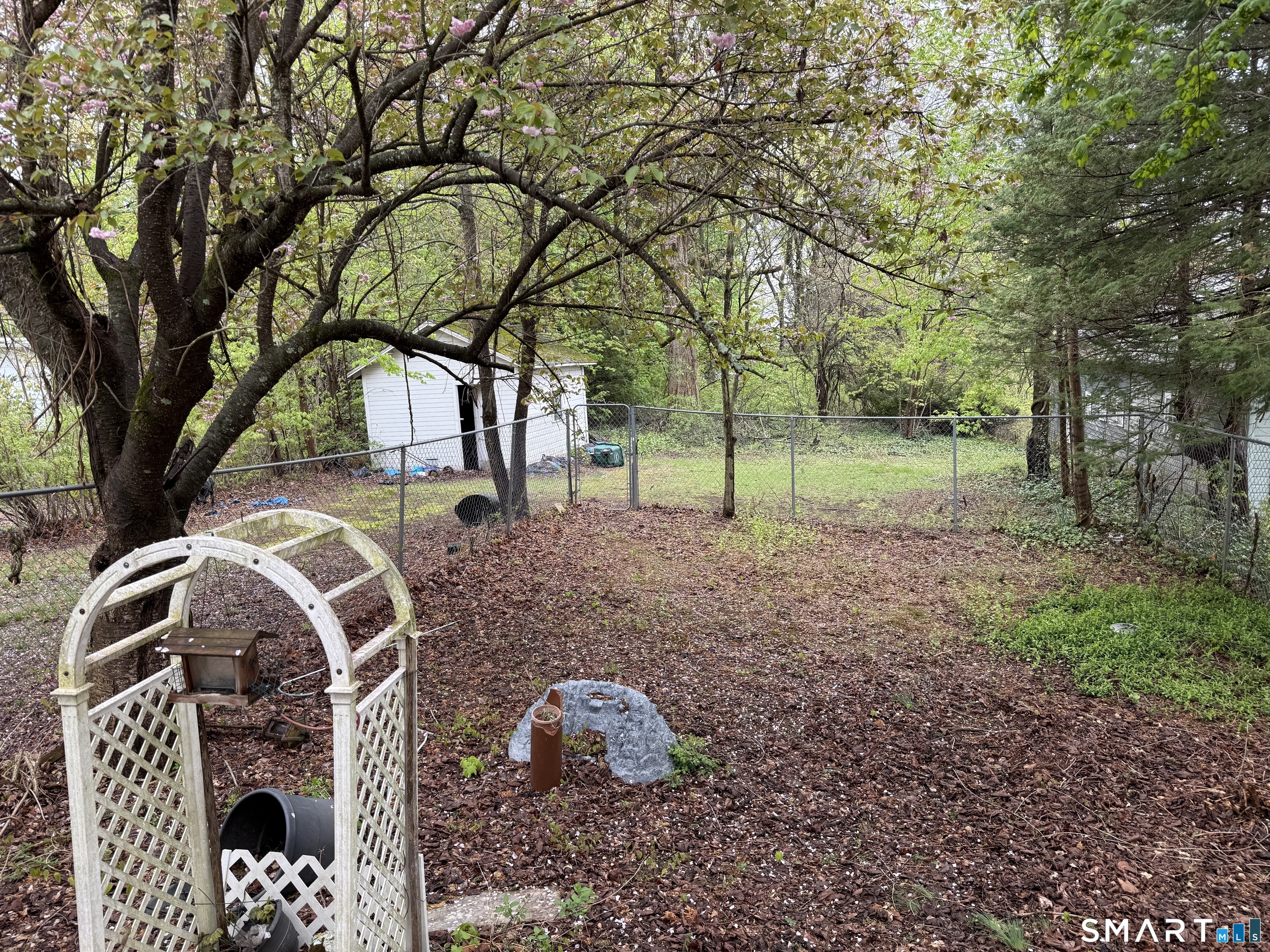 25 Spring Street Portland, CT 06480 - Photo 3 of 26