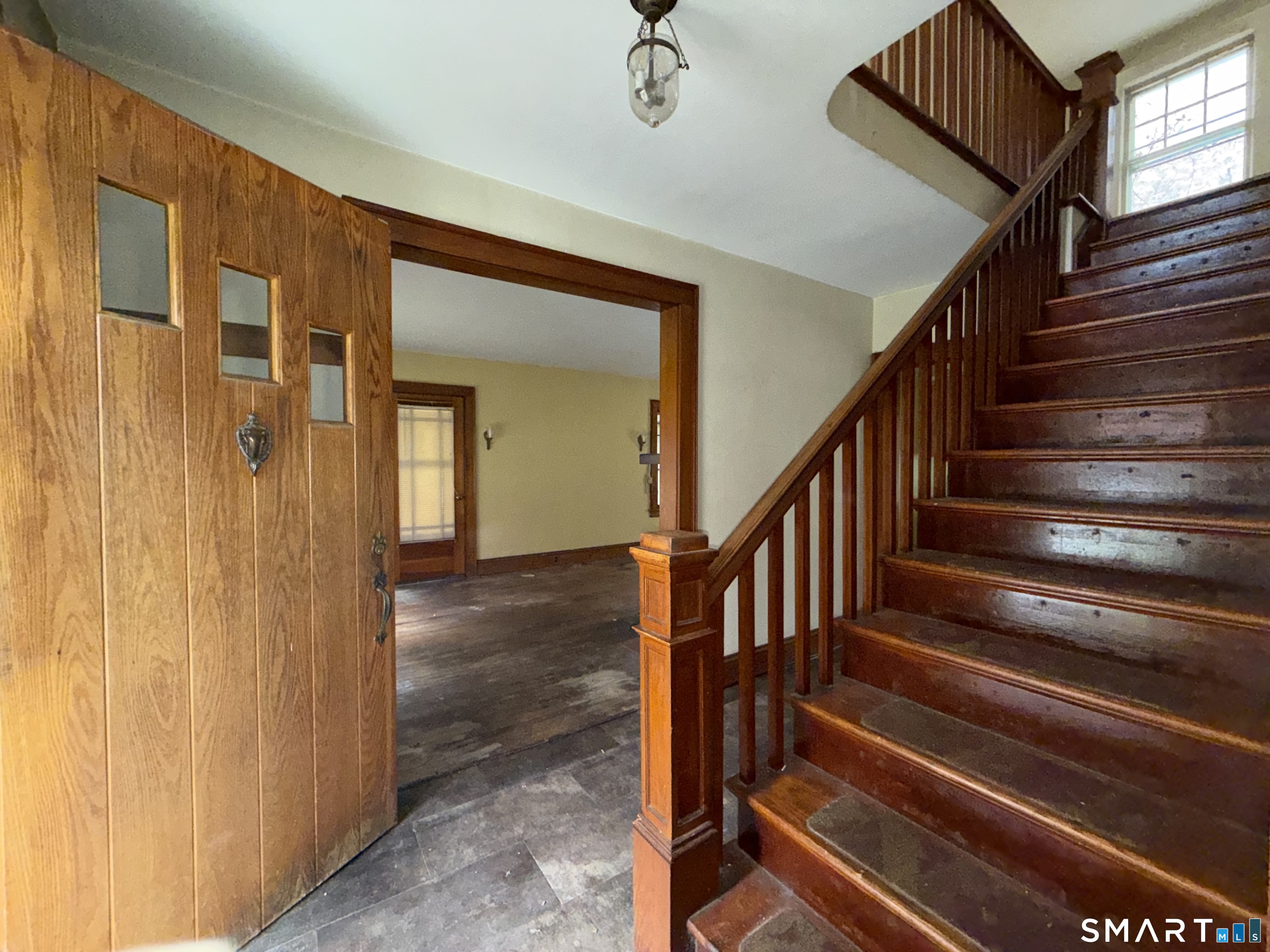 25 Spring Street Portland, CT 06480 - Photo 4 of 26