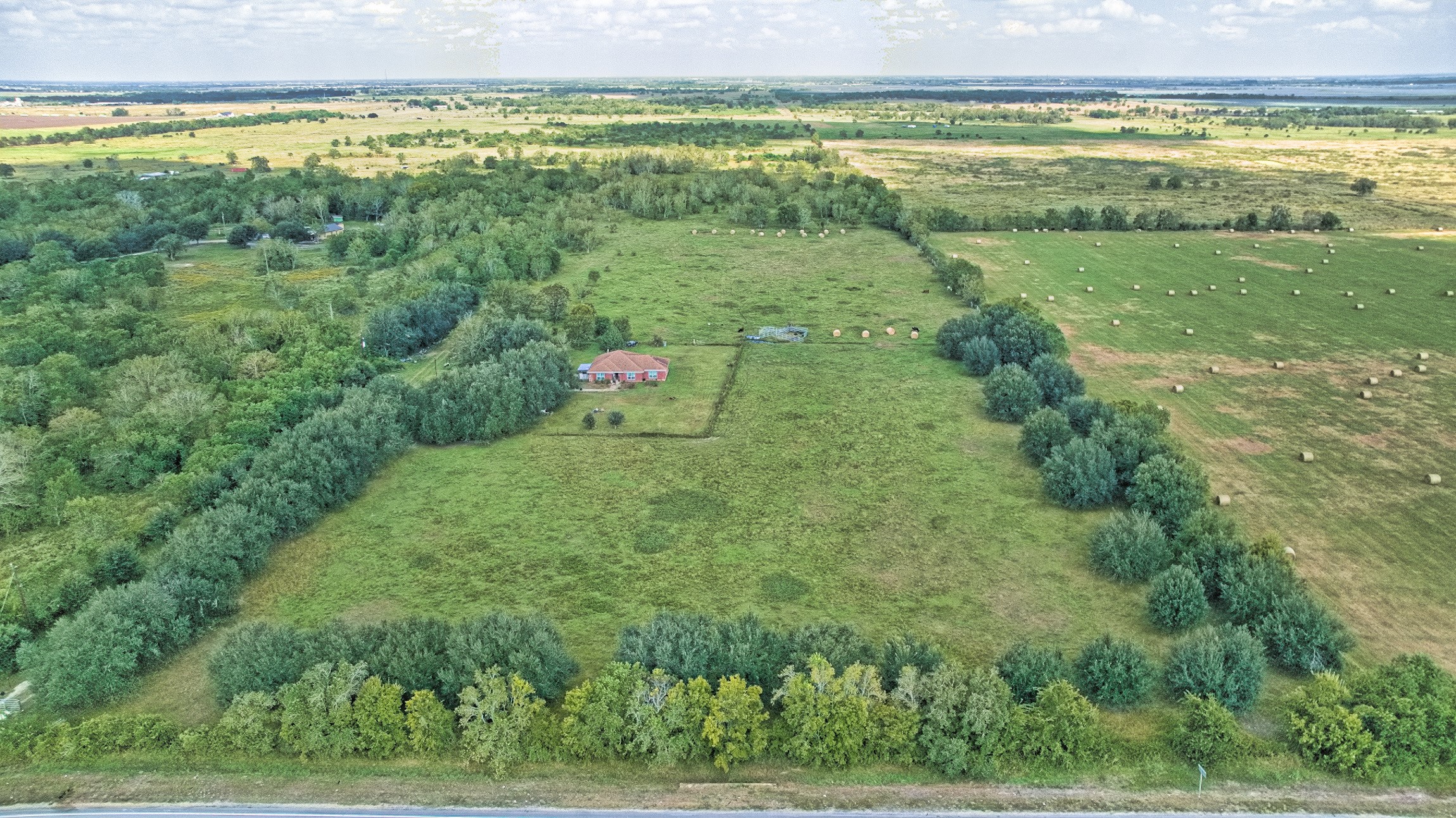 2 Fm 1462 Road Guy, TX 77444 - Photo 18 of 23 a view of a field with an ocean view