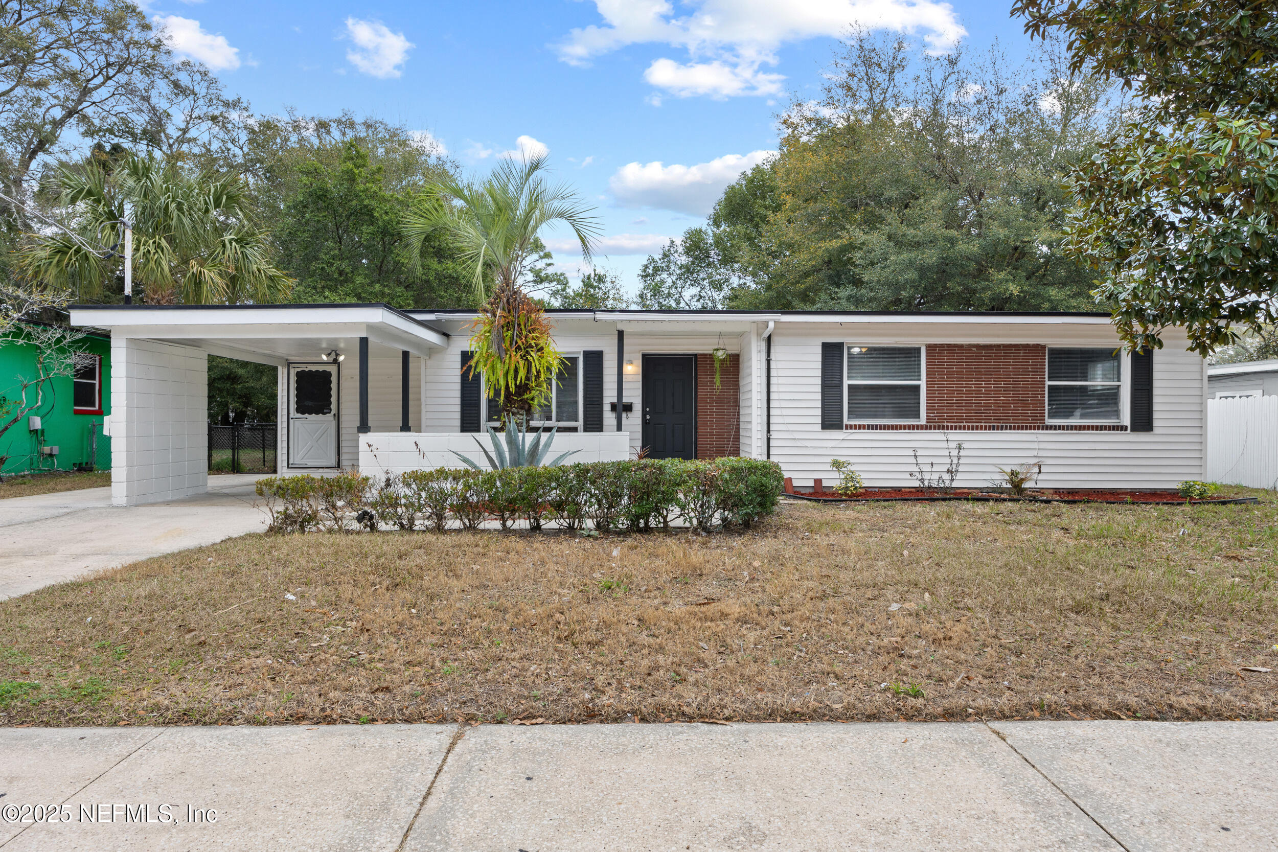 2403 Rogero Road Jacksonville, FL 32211 - Photo 1 of 26 2_the real estateographers_003 2