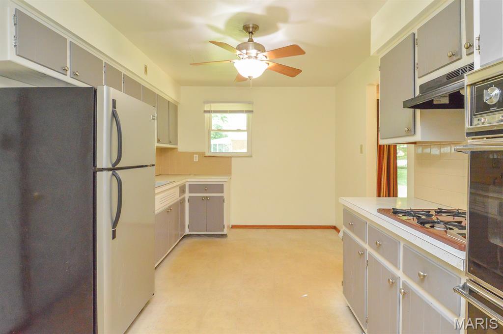 37 Hemlock Drive Belleville, IL 62221 - Photo 19 of 37