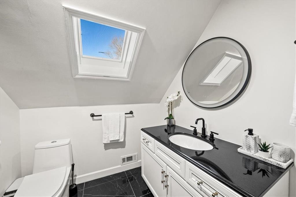 1471 Hardin Avenue Atlanta, GA 30337 - Photo 25 of 41