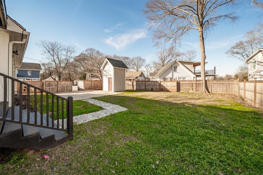 1471 Hardin Avenue Atlanta, GA 30337 - Photo 30 of 41