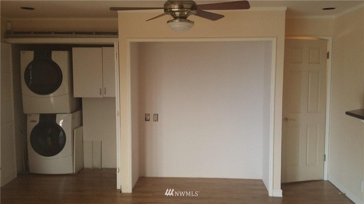 5451 46th Avenue Southwest Seattle, WA 98136 - Photo 12 of 16 Gallery Image 12