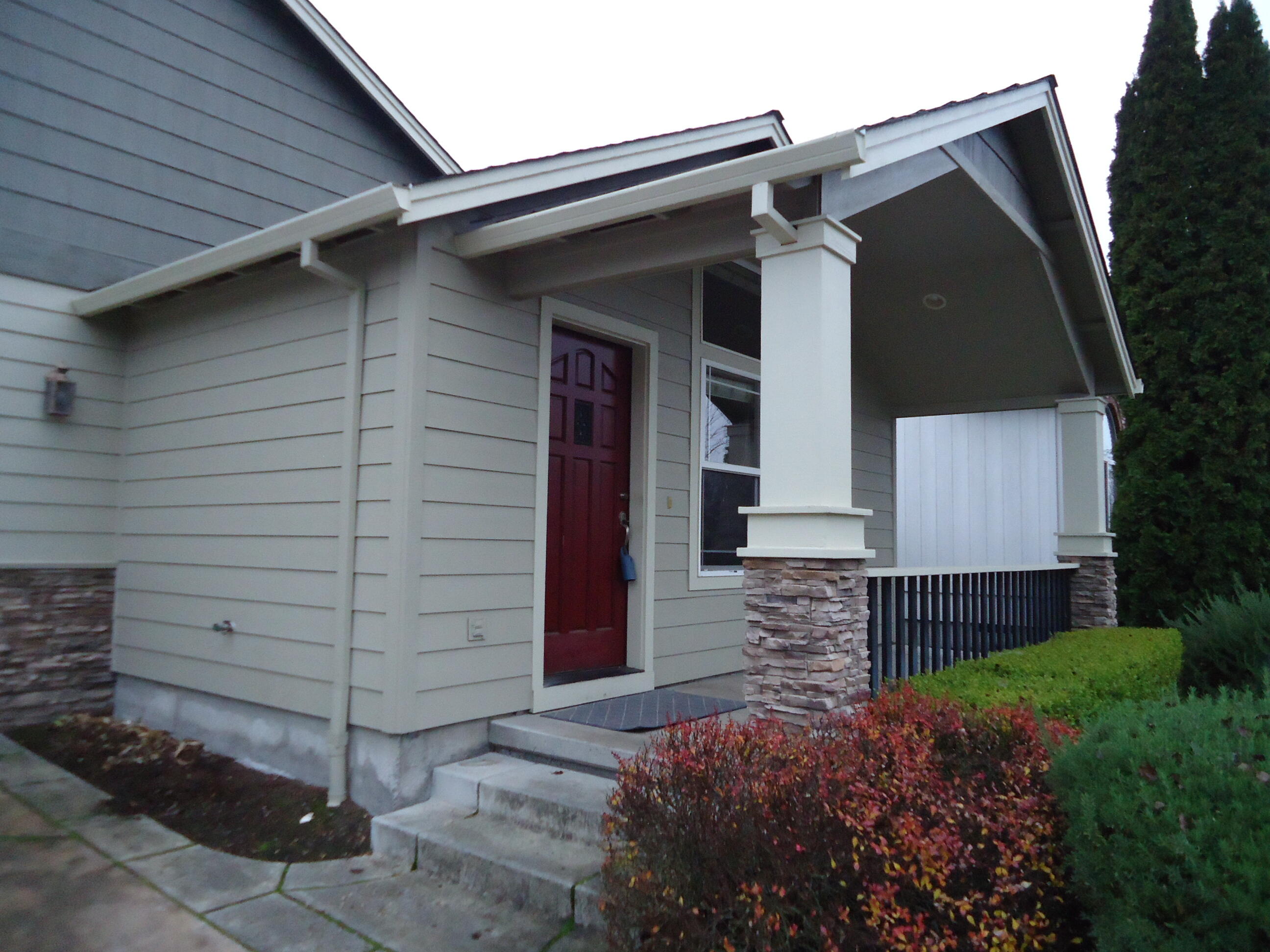 735 South Haskell Street Central Point, OR 97502 - Photo 24 of 25 Gallery Image 24
