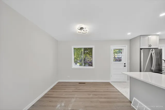 $498,000 | 2211 Birchwood Parkway, Woodridge, IL 60517