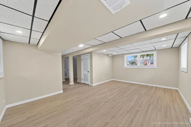 $498,000 | 2211 Birchwood Parkway, Woodridge, IL 60517