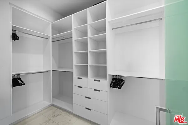 $27,000 | Undisclosed Address, Encino, CA 91316