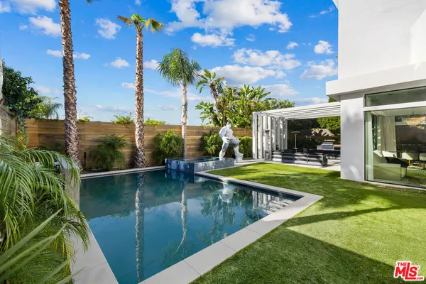 $27,000 | Undisclosed Address, Encino, CA 91316