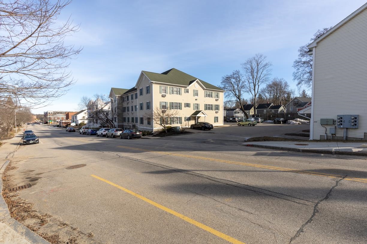 204 Washington Street, Unit 3 Dover, NH 03820 - Photo 23 of 27