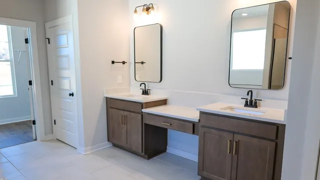 $839,990 | 323 Harvest Point Boulevard, Spring Hill, TN 37174