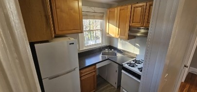72 Linden Street, Unit 101 Reading, MA 01867 - Photo 5 of 8