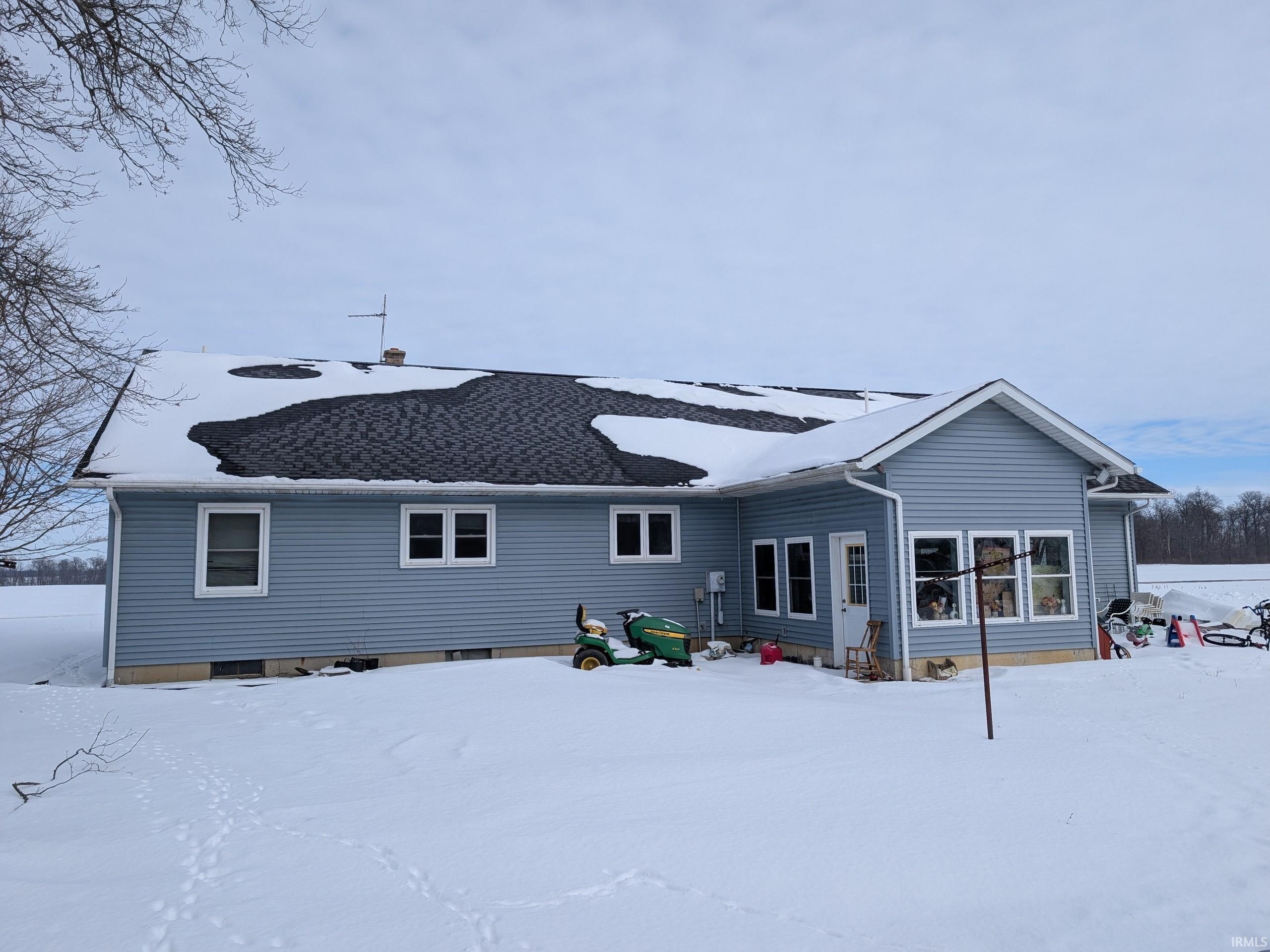 11050 Northwest Winchester Road Decatur, IN 46733 - Photo 3 of 34