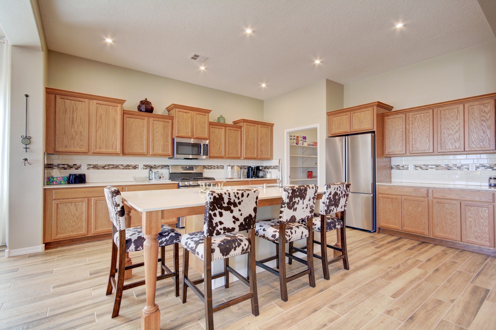 460 Rio Chama Circle Southwest Los Lunas, NM 87031 - Photo 13 of 48