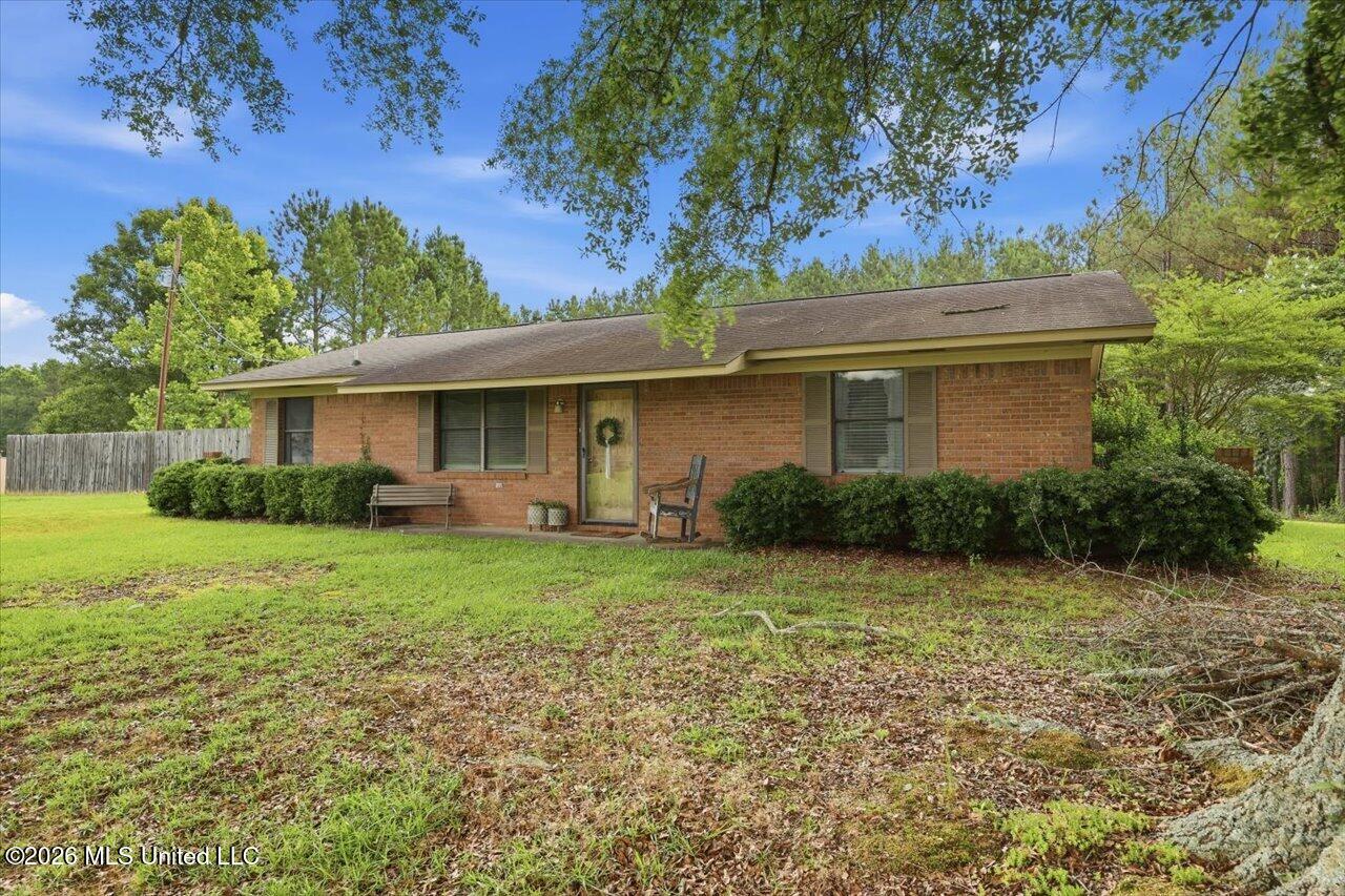 873 Bryan Road Walnut Grove, MS 39189 - Photo 4 of 72 04-873 Bryan Rd _ Hometoursms.com
