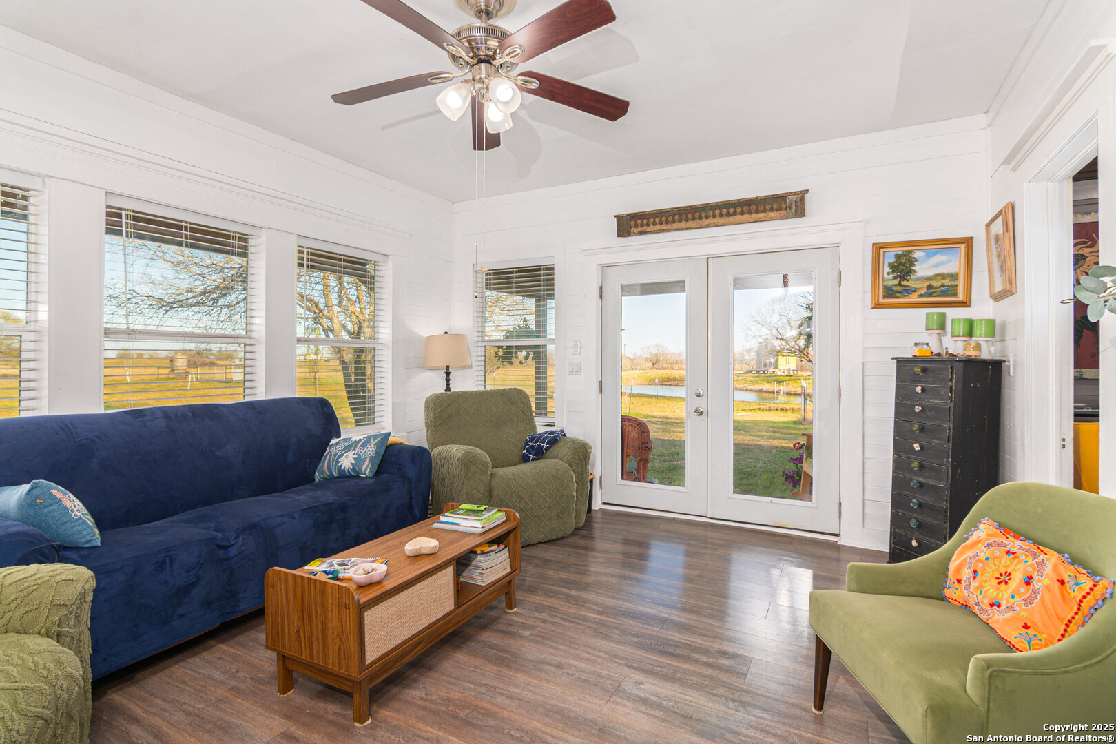 7150 Linne Road Seguin, TX 78155 - Photo 2 of 48