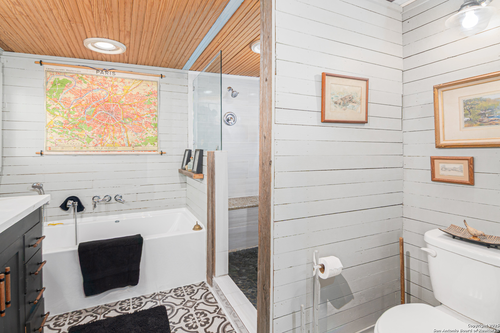 7150 Linne Road Seguin, TX 78155 - Photo 9 of 48