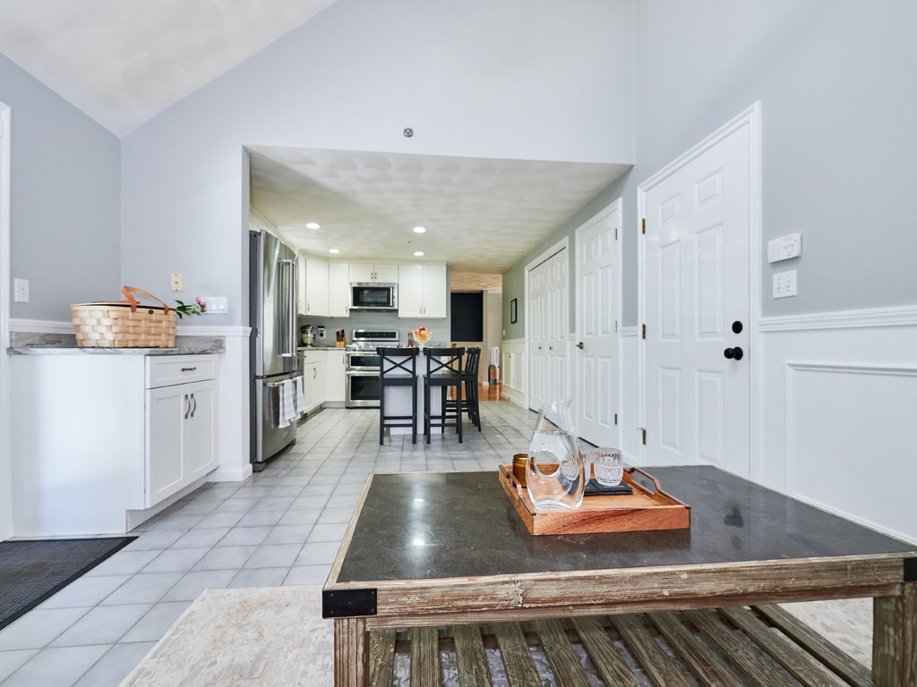 22 Bucklin Road North Andover, MA 01845 - Photo 14 of 37 Gallery Image 14