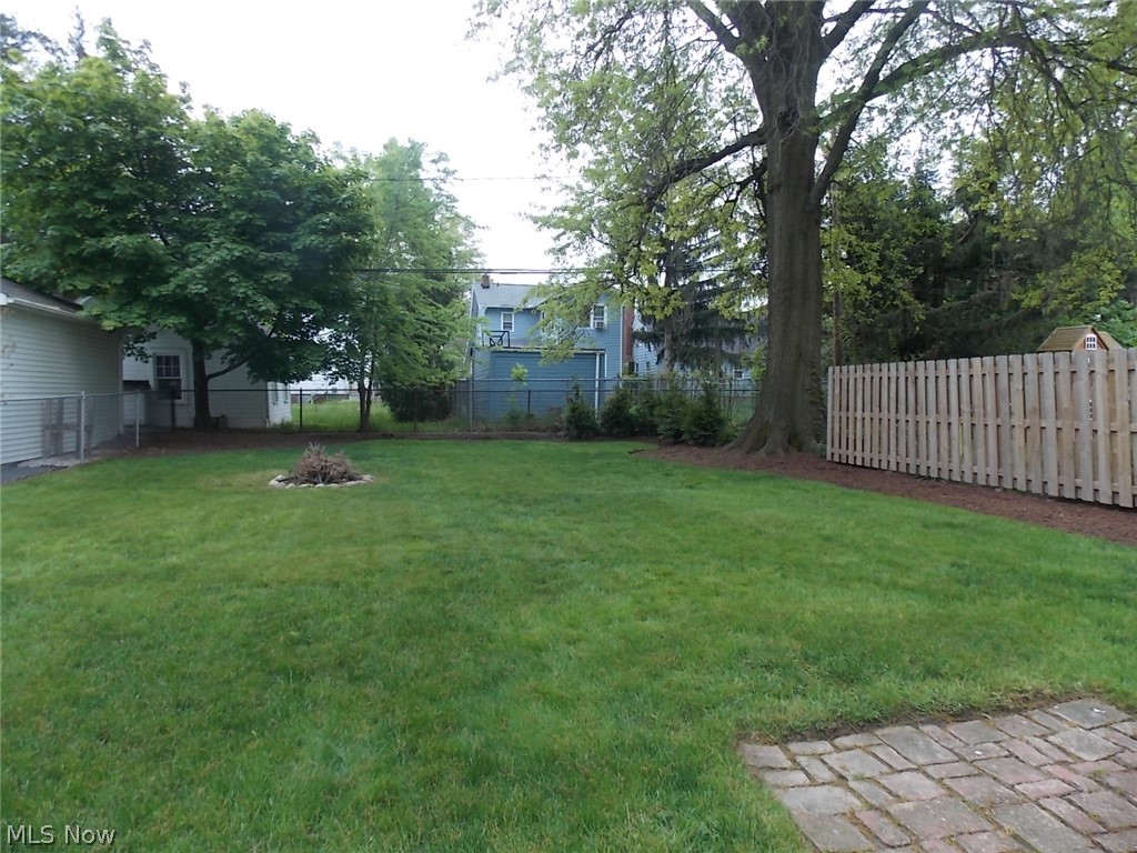 3936 Elmwood Road Cleveland Heights, OH 44121 - Photo 32 of 35