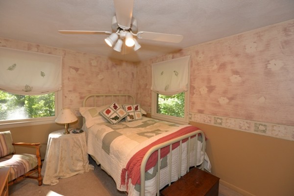 213 Kelly Road Northbridge, MA 01534 - Photo 20 of 30