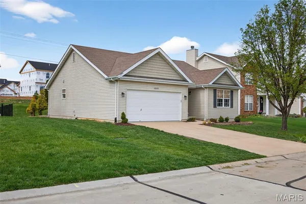 $355,000 | 1333 Briarchase Drive, Lake St. Louis, MO 63367