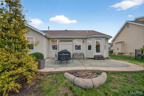 $355,000 | 1333 Briarchase Drive, Lake St. Louis, MO 63367