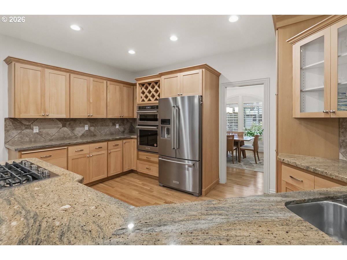 8941 Southwest 171st Avenue Beaverton, OR 97007 - Photo 15 of 48