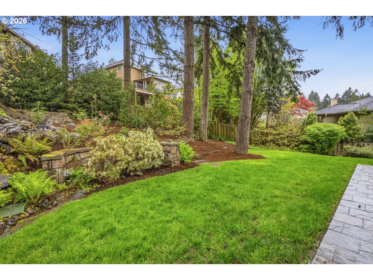 8941 Southwest 171st Avenue Beaverton, OR 97007 - Photo 47 of 48