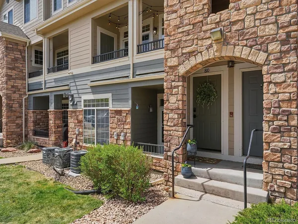 $374,900 | 431 Black Feather Loop, Unit 810, Castle Rock, CO 80104