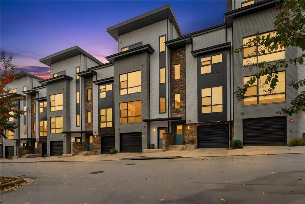 53 Moda Lane Atlanta, GA 30307 - Photo 1 of 41