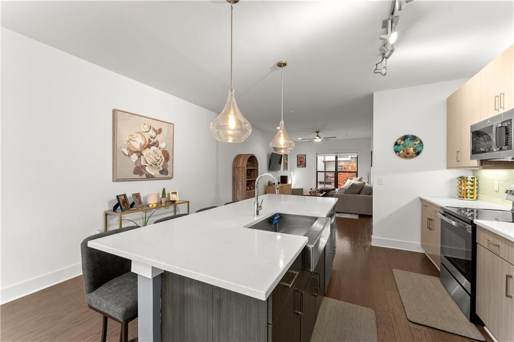 53 Moda Lane Atlanta, GA 30307 - Photo 7 of 41