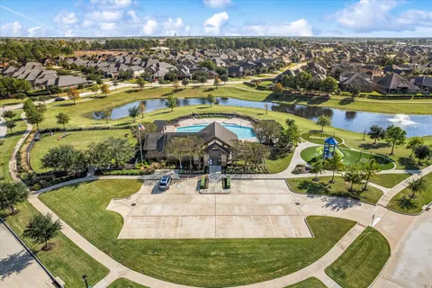 $385,000 | 15218 Ashbrook Dove Lane, Cypress, TX 77429